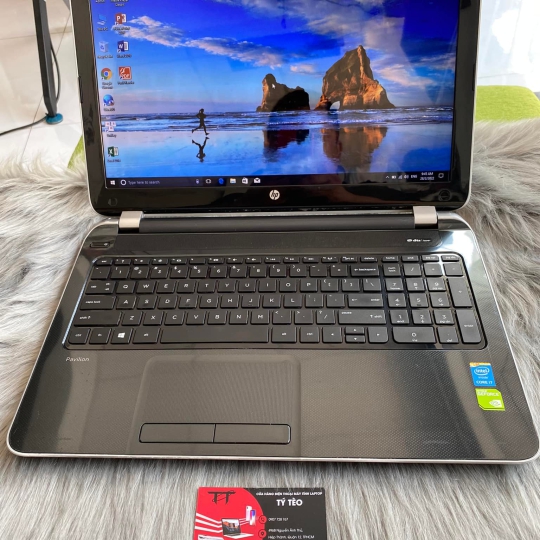 Laptop HP i7 gen 4